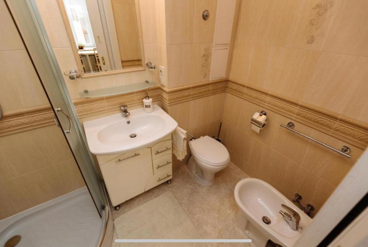 Central Lviv House Esterno foto